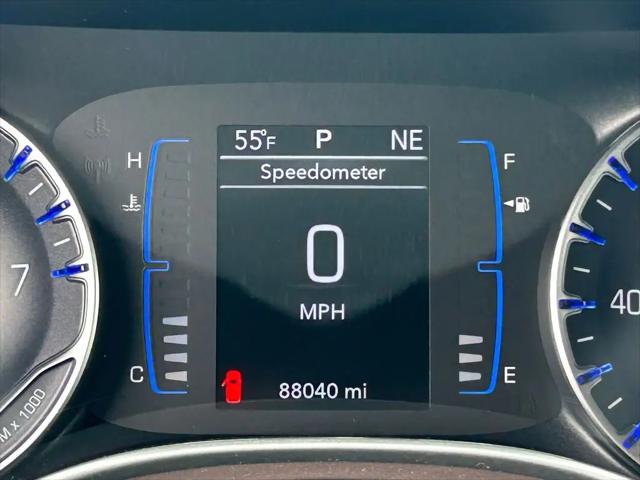 2024 Chrysler Voyager LX