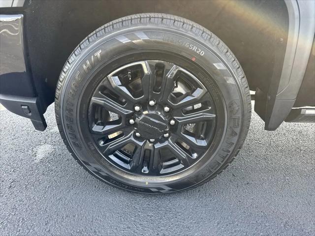 2022 GMC Sierra 3500HD 4WD Crew Cab Standard Bed Denali