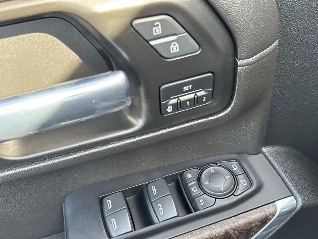 2022 GMC Sierra 3500HD 4WD Crew Cab Standard Bed Denali