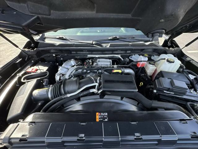 2022 GMC Sierra 3500HD 4WD Crew Cab Standard Bed Denali