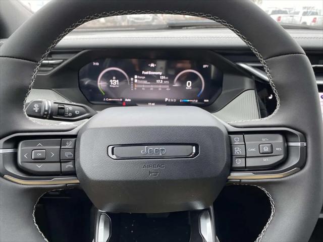 2026 Jeep Cherokee Laredo 4x4