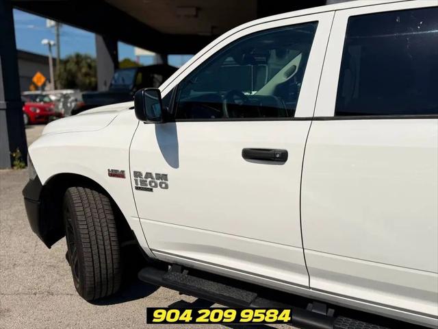 2024 Ram 1500 Classic Tradesman Crew Cab 4x4 5'7" Box