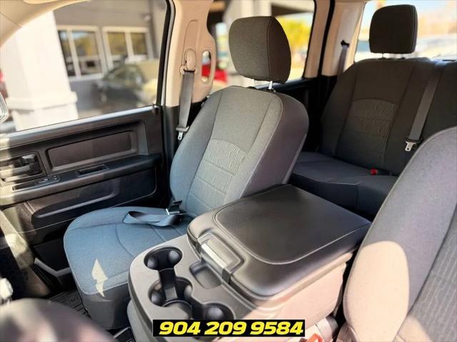 2024 Ram 1500 Classic Tradesman Crew Cab 4x4 5'7" Box