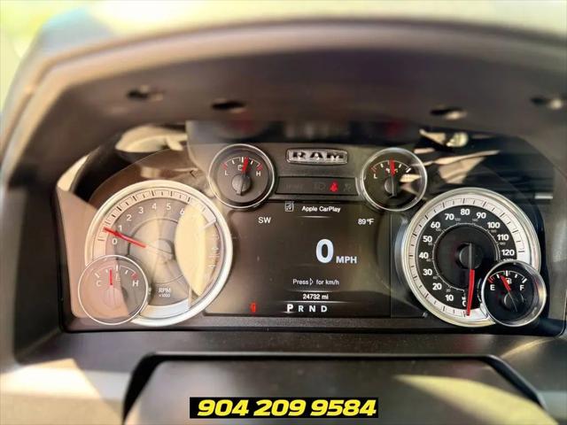 2024 Ram 1500 Classic Tradesman Crew Cab 4x4 5'7" Box