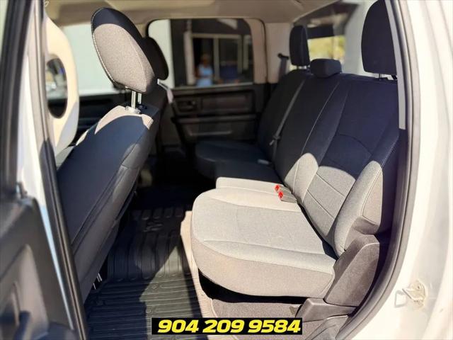 2024 Ram 1500 Classic Tradesman Crew Cab 4x4 5'7" Box