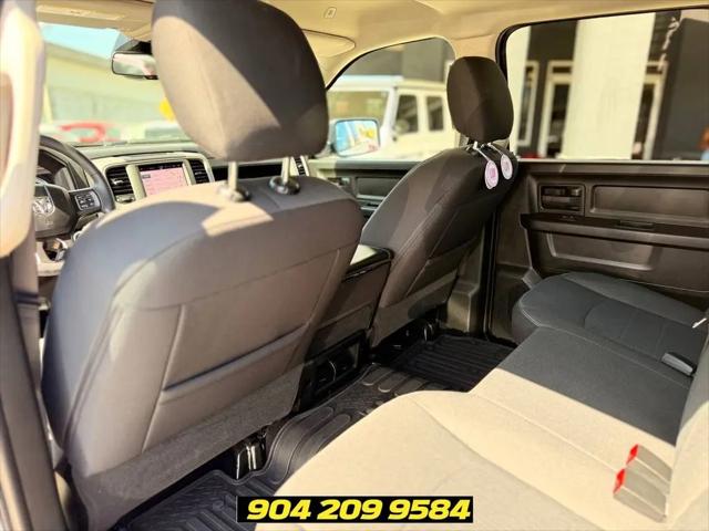 2024 Ram 1500 Classic Tradesman Crew Cab 4x4 5'7" Box