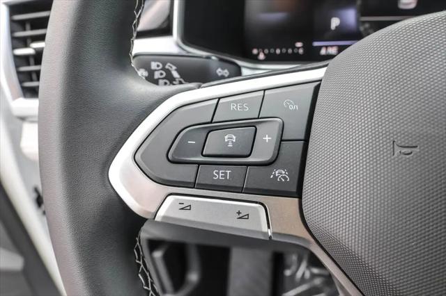 2026 Volkswagen Taos SE