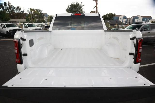 2026 Ram 1500 Tradesman Crew Cab 4x4 57 Box