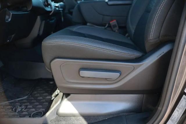 2026 Ram 1500 Tradesman Crew Cab 4x4 57 Box