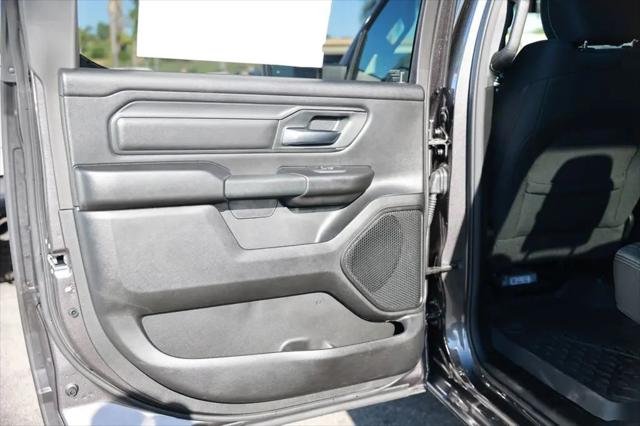 2026 Ram 1500 Tradesman Crew Cab 4x4 57 Box