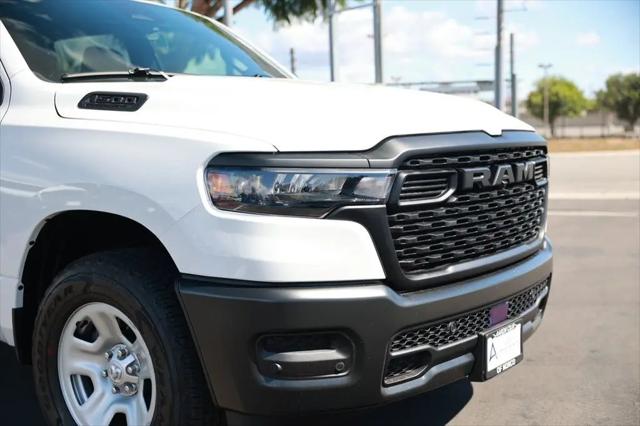 2026 Ram 1500 Tradesman Crew Cab 4x4 5'7" Box
