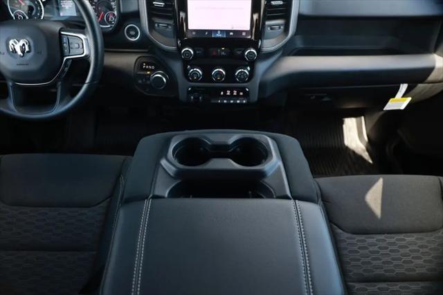 2026 Ram 1500 Tradesman Crew Cab 4x4 5'7" Box