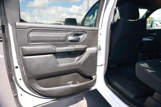 2026 Ram 1500 Tradesman Crew Cab 4x4 5'7" Box