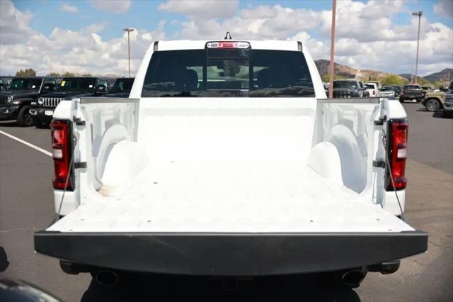 2026 Ram 1500 Tradesman Crew Cab 4x4 5'7" Box