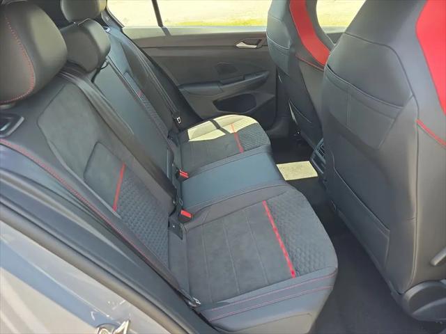 2026 Volkswagen Golf GTI SE