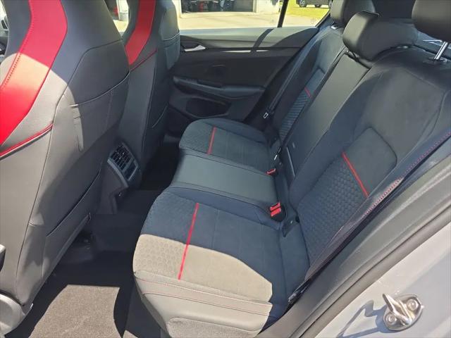 2026 Volkswagen Golf GTI SE