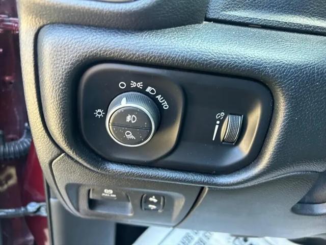 2021 Ram 1500 Big Horn Crew Cab 4x2 5'7" Box