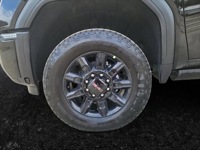 2026 GMC Sierra 2500HD Crew Cab, Standard Bed, AT4, 4WD