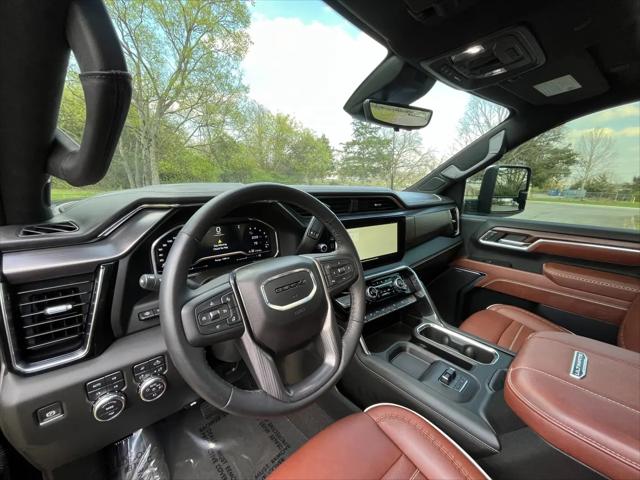 2025 GMC Sierra 2500HD 4WD Crew Cab Standard Bed Denali Ultimate