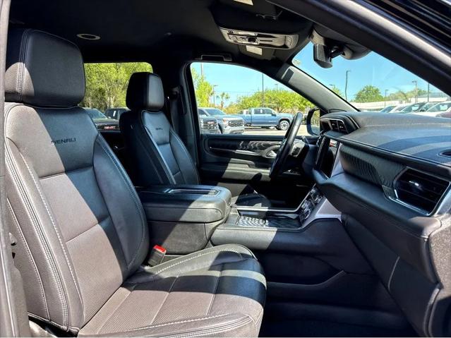 2023 GMC Yukon 4WD Denali