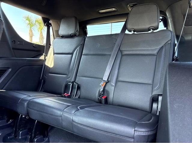 2023 GMC Yukon 4WD Denali