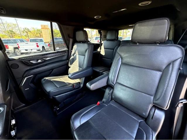 2023 GMC Yukon 4WD Denali