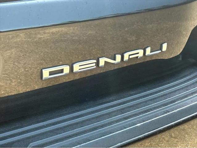 2023 GMC Yukon 4WD Denali
