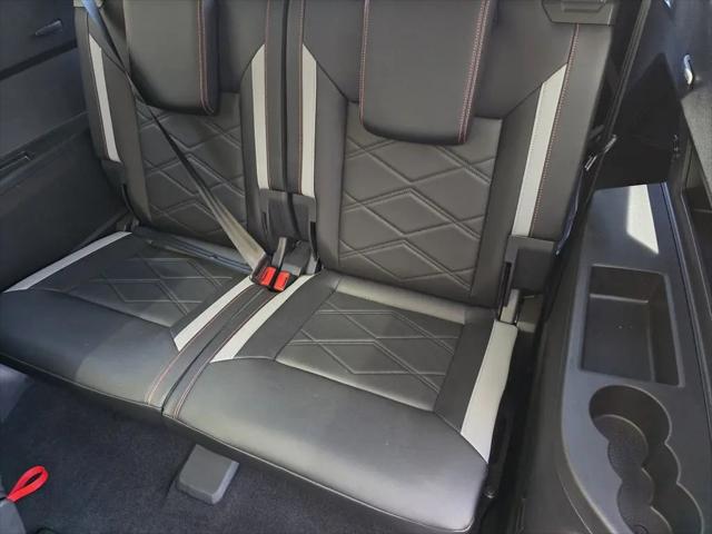 2026 Volkswagen Atlas Peak Edition