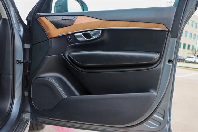 2019 Volvo XC90 T6 Inscription