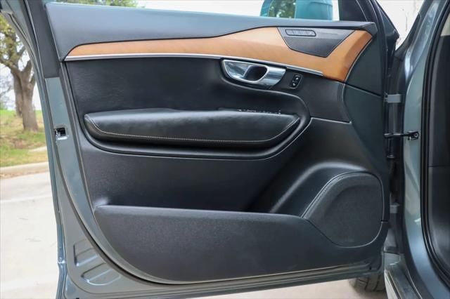 2019 Volvo XC90 T6 Inscription