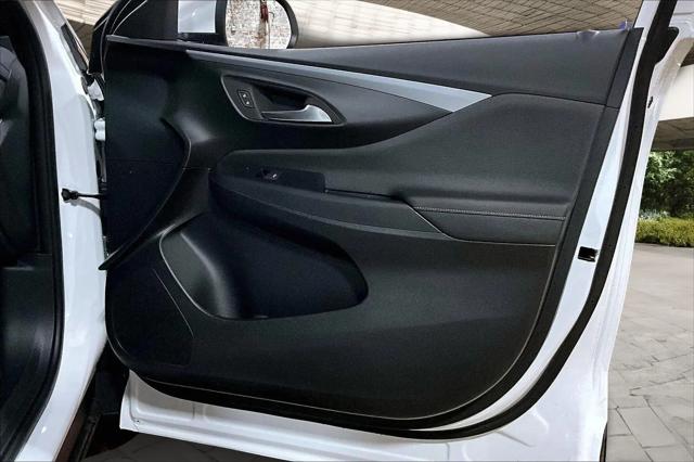 2026 Buick NV Preferred FWD