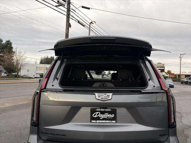 2021 Cadillac Escalade 2WD Sport