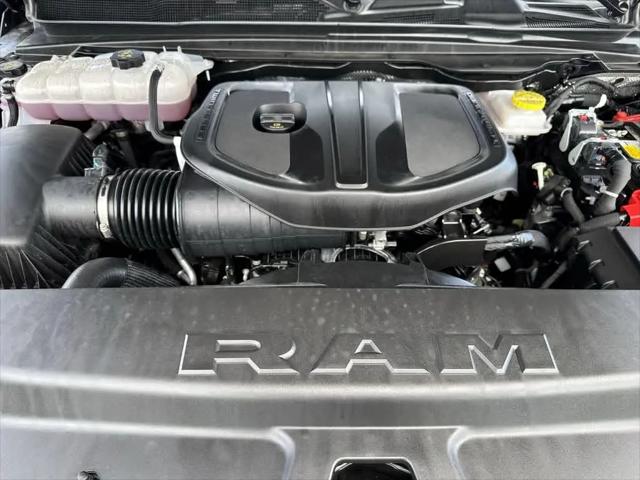 2026 Ram 1500 Lone Star Crew Cab 4x4 5'7" Box