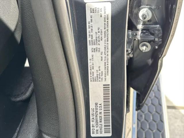 2026 Ram 1500 Lone Star Crew Cab 4x4 5'7" Box