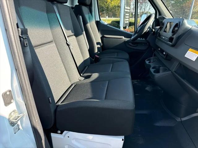 2024 Mercedes-Benz Sprinter 3500XD Chassis Standard Roof 4-Cyl Diesel HO