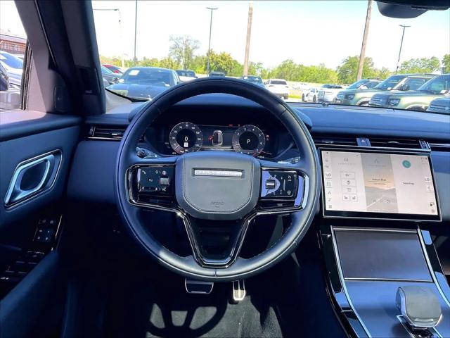 2026 Land Rover Range Rover Velar P250 Dynamic SE