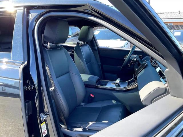 2026 Land Rover Range Rover Velar P250 Dynamic SE