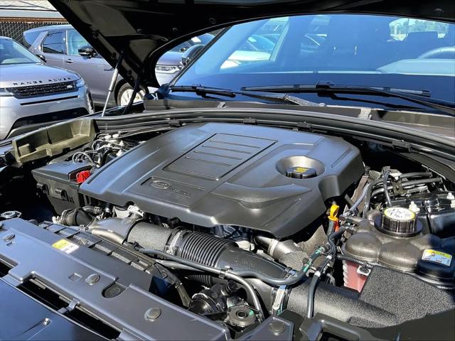 2026 Land Rover Range Rover Velar P250 Dynamic SE