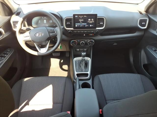 2026 Hyundai Venue SE