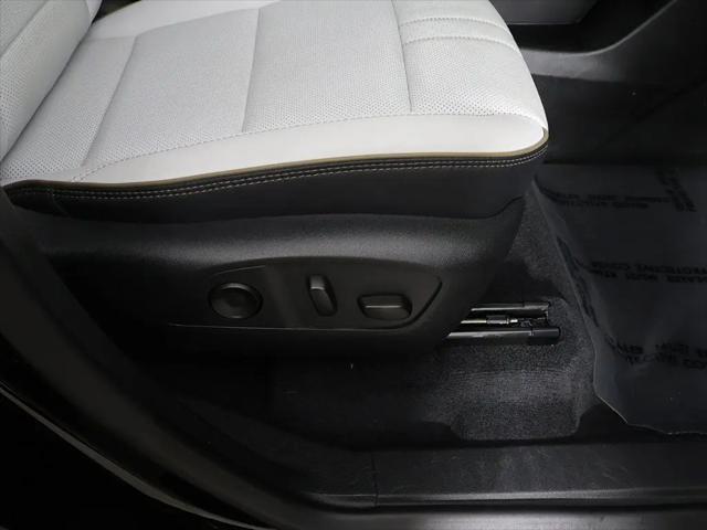 2025 Chevrolet Traverse AWD High Country