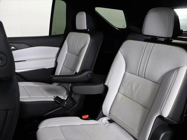 2025 Chevrolet Traverse AWD High Country