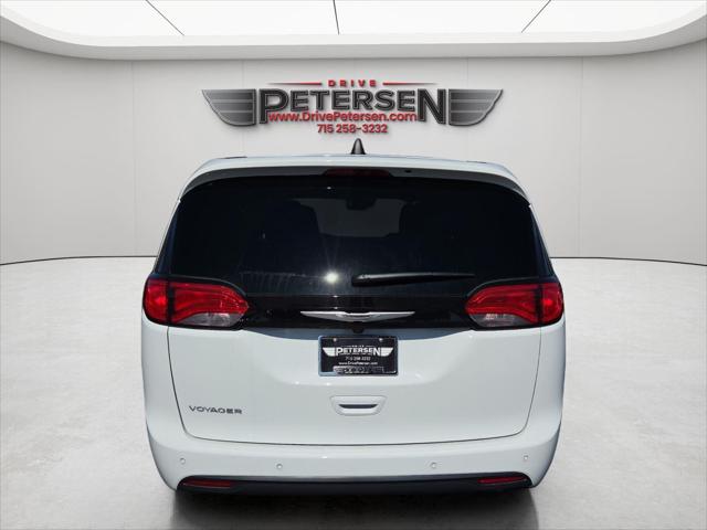 2026 Chrysler Voyager LX