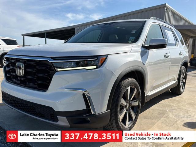 2025 Honda Pilot Touring AWD's photo