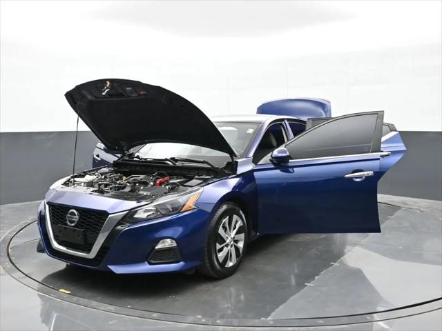 2022 Nissan Altima S FWD