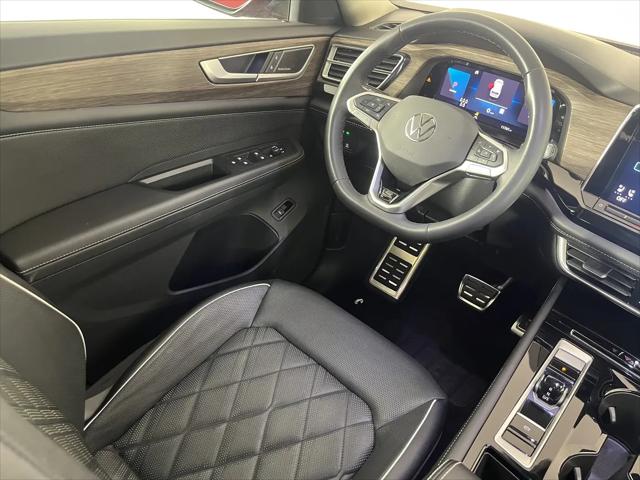 2024 Volkswagen Atlas 2.0T SEL Premium R-Line