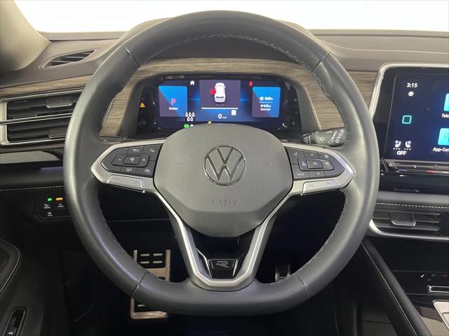 2024 Volkswagen Atlas 2.0T SEL Premium R-Line
