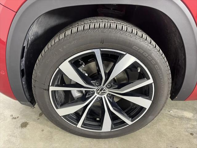 2024 Volkswagen Atlas 2.0T SEL Premium R-Line