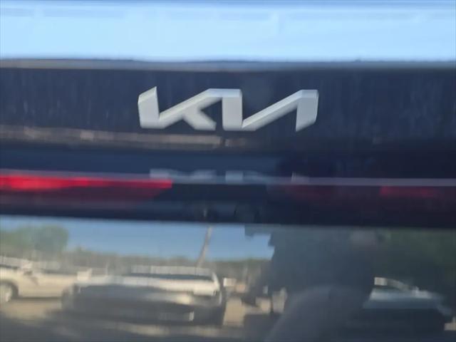 2026 Kia K5 LXS FWD