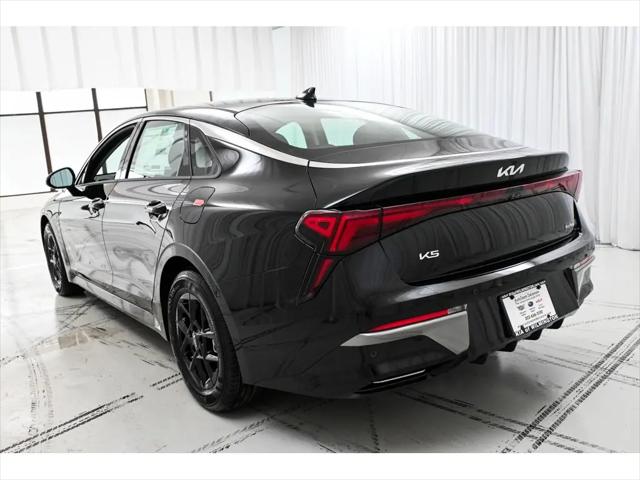2026 Kia K5 LXS FWD