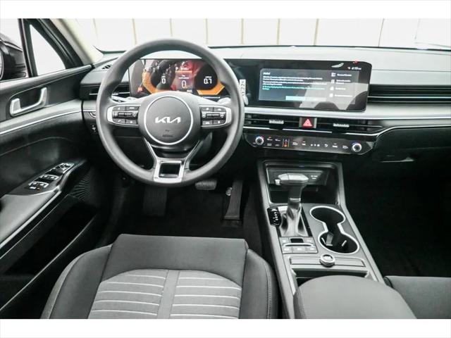 2026 Kia K5 LXS FWD
